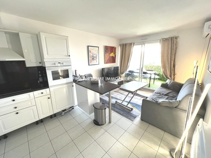 Apartment for sale, 2 rooms - Fréjus 83600