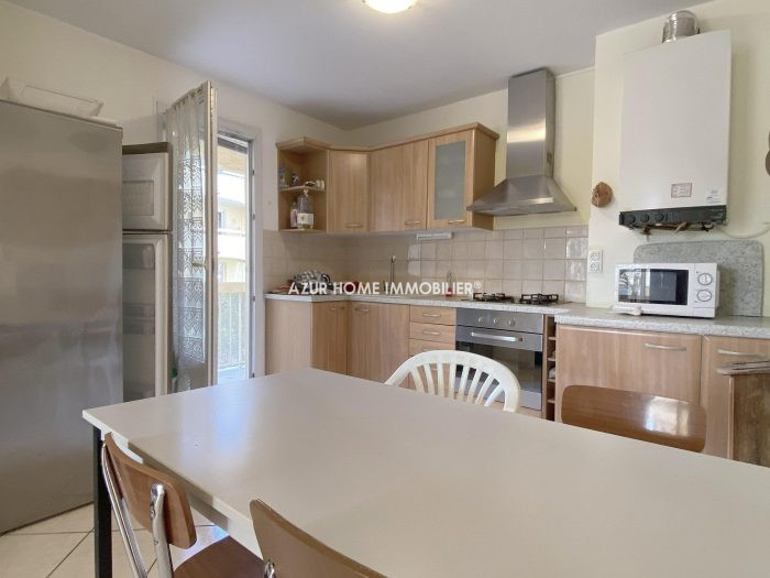 Apartment for sale, 3 rooms - Fréjus 83600