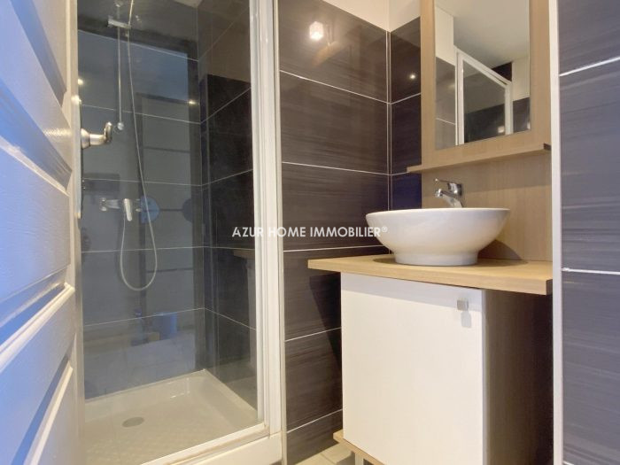 Apartment for sale, 2 rooms - Fréjus 83600