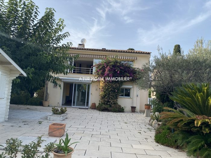Villa for sale, 5 rooms - Sainte-Maxime 83120