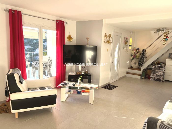 Villa for sale, 7 rooms - Les Issambres 83380
