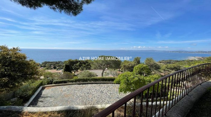 Photo Magnifique villa vue mer à couper le souffle image 13/20