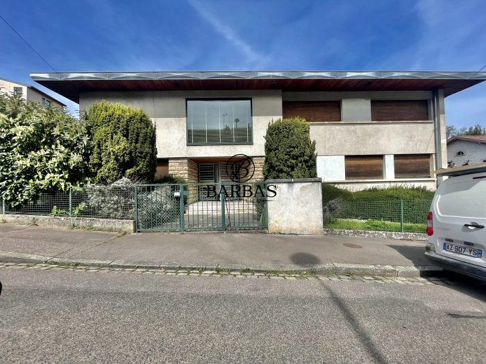 Maison contemporaine à vendre, 12 pièces - Nancy 54000