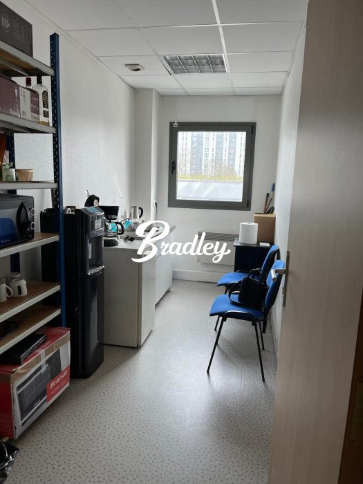 Bureau à vendre, 180 m² - Amiens 80000