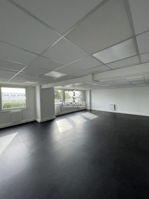 Bureau à louer, 150 m² - Aulnay-sous-Bois 93600