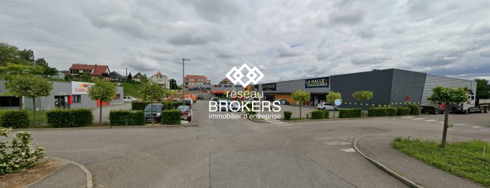 Local commercial à louer, 800 m² - Otterswiller 67700