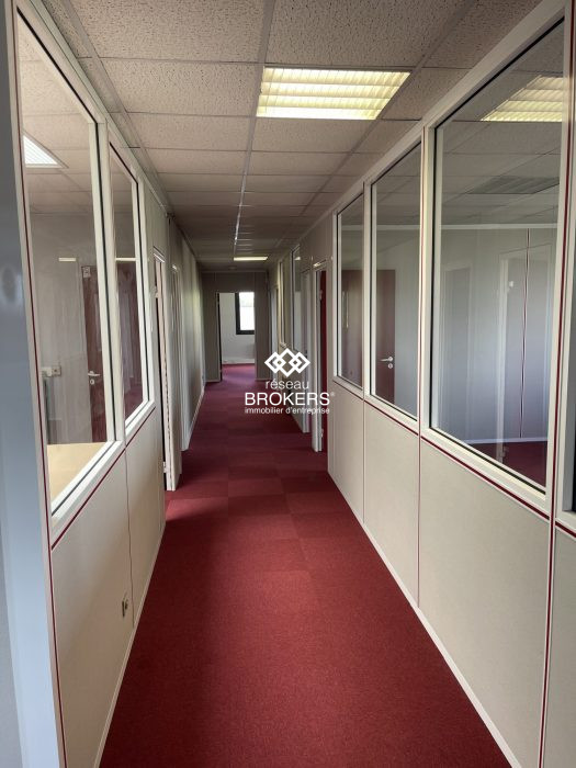 Bureau à louer, 250 m² - Gennevilliers 92230