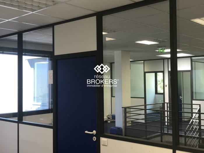 Bureau à louer, 151 m² - Oullins 69600