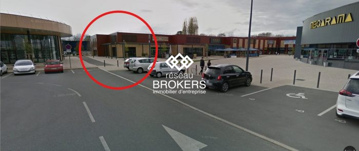 Local commercial à louer, 408 m² - Chambly 60230