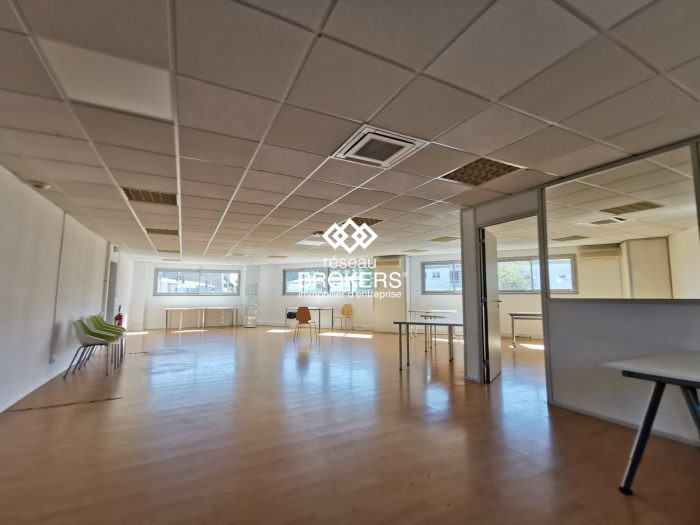 Bureau à louer, 140 m² - Bègles 33130