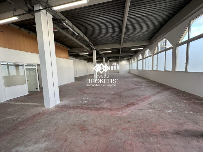 Entrepôt à louer, 546 m² - Aubervilliers 93300