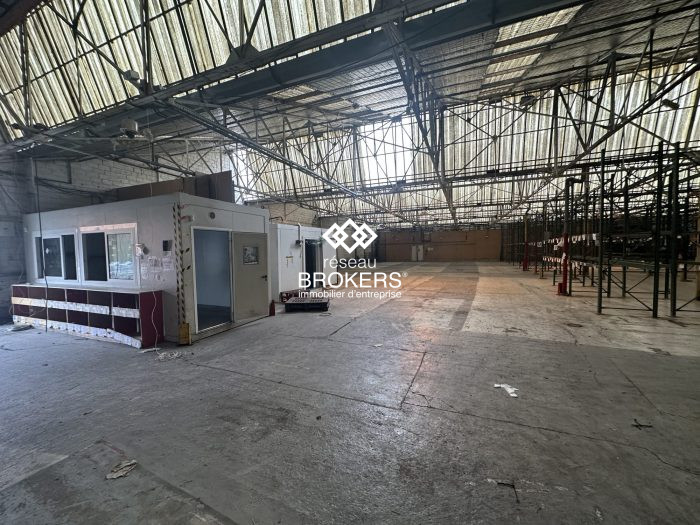 Entrepôt à louer, 2500 m² - Aubervilliers 93300