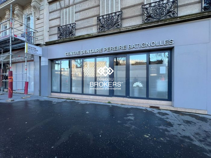 Local commercial à louer, 192 m² - Paris 75017