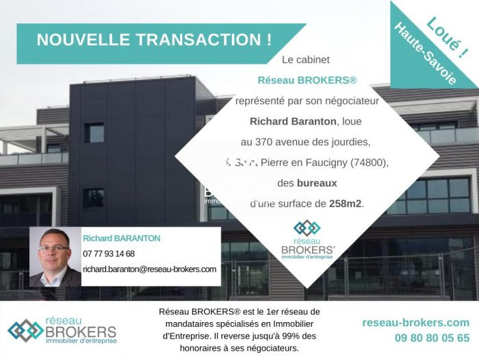 Bureau à louer, 258 m² - Saint-Pierre-en-Faucigny 74800