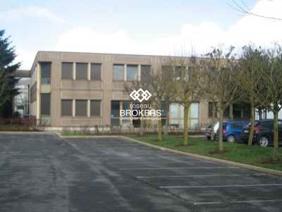 Local industriel à louer, 980 m² - Le Coudray-Montceaux 91830