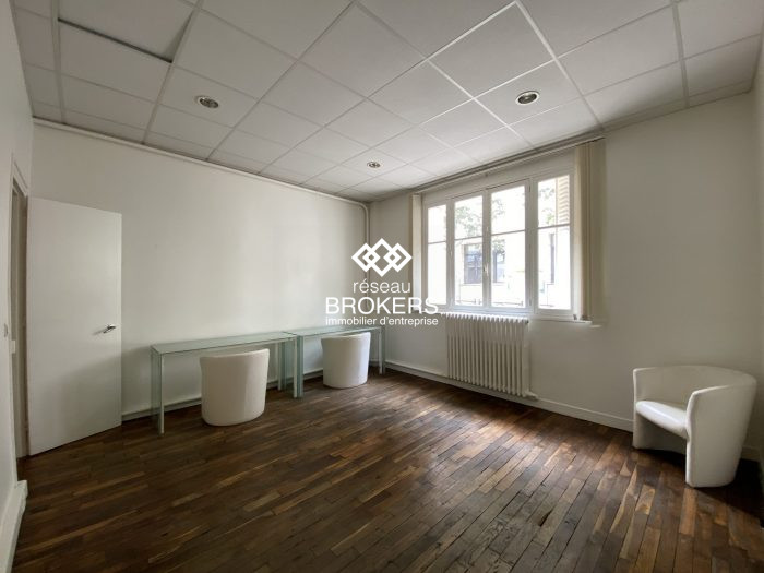 Bureau à louer, 45 m² - Neuilly-sur-Seine 92200