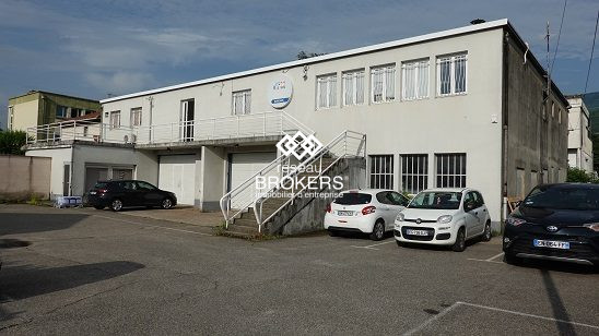 Local industriel à vendre, 852 m² - Seyssinet-Pariset 38170