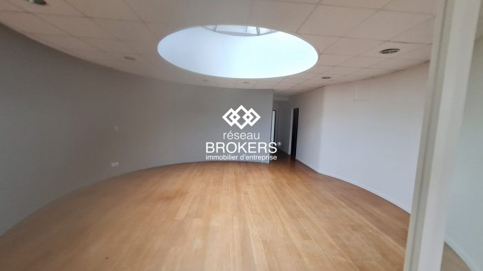 Bureau à vendre, 350 m² - Honfleur 14600