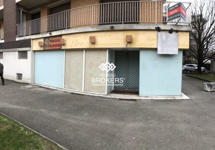Local commercial à vendre, 238 m² - Grenoble 38100