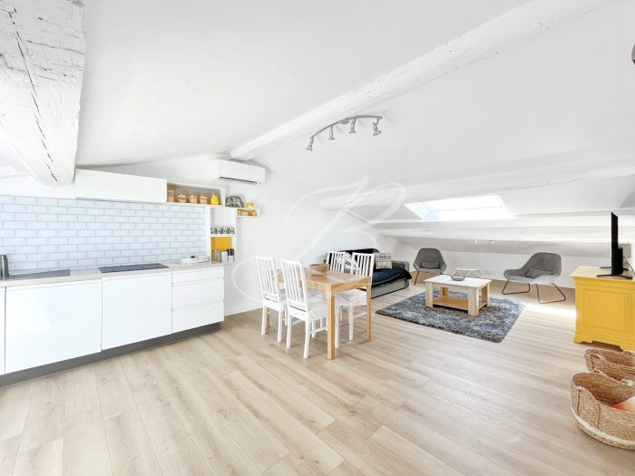 Appartement à louer, 2 pièces - Cannes 06400