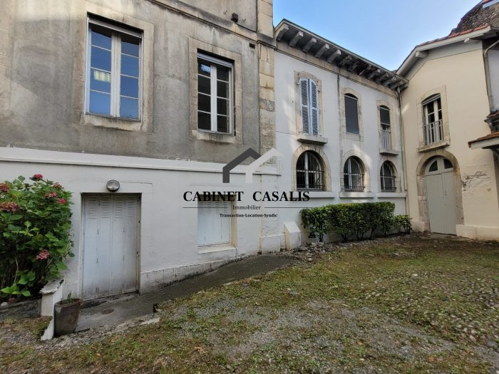 Bureau à vendre, 593 m² - Pau 64000