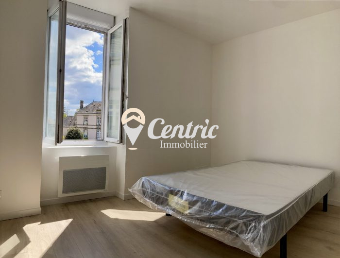 Apartment for rent, 4 rooms - Nueil-les-Aubiers 79250