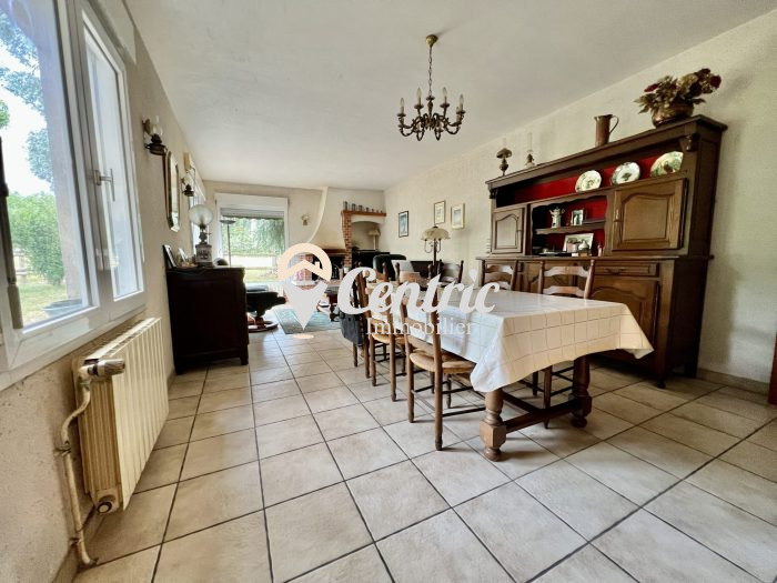 Single storey house for sale, 3 rooms - Bressuire 79300