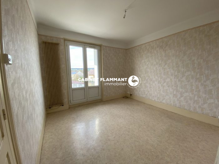 Appartement à louer, 4 pièces - Venarey-les-Laumes 21150