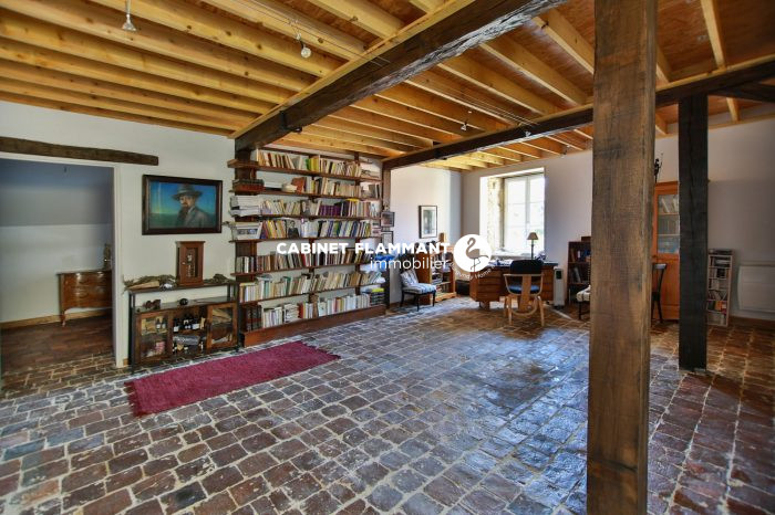 Maison bourgeoise à vendre, 9 pièces - Semur-en-Auxois 21140