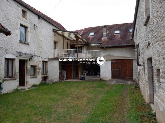 2 MAISONS ANCIENNES A RENOVER