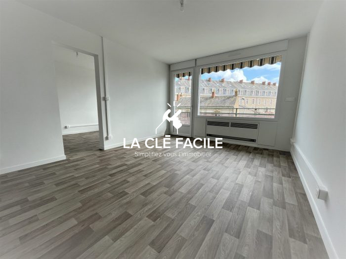 Appartement à louer, 3 pièces - La Roche-sur-Yon 85000