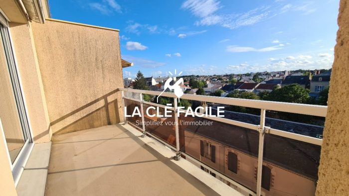 Appartement à vendre, 3 pièces - La Roche-sur-Yon 85000