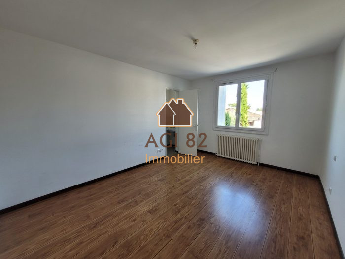 Duplex à louer, 5 pièces - Castelsarrasin 82100