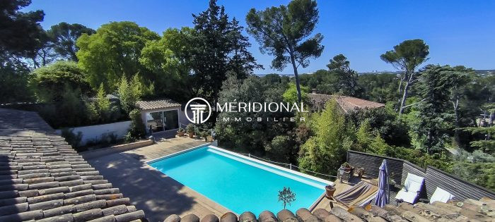 Maison individuelle à vendre, 7 pièces - Nîmes 30000