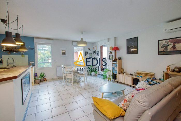 Duplex à vendre, 4 pièces - Gières 38610