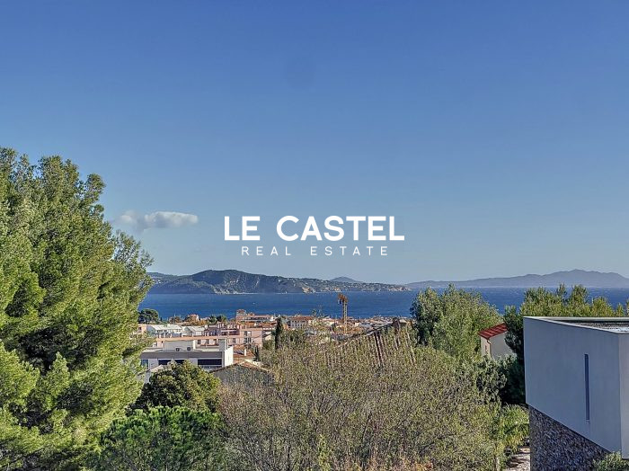 Appartement à vendre, 5 pièces - La Ciotat 13600