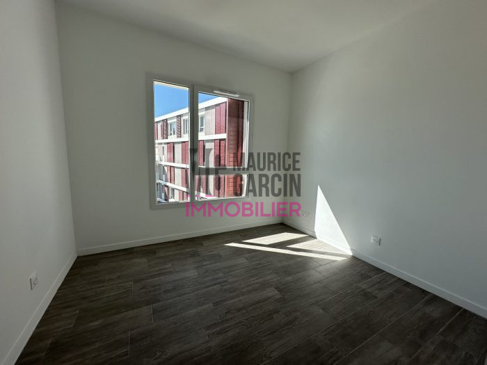 Appartement à vendre, 4 pièces - Monteux 84170