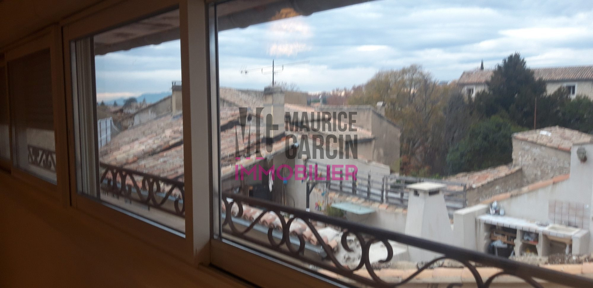 Location annuelle Appartement PERNES-LES-FONTAINES 84210 Vaucluse FRANCE