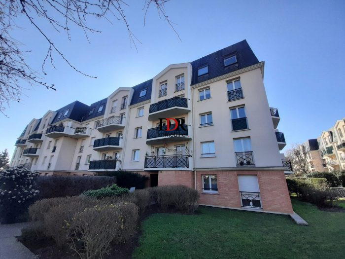 Appartement à vendre, 4 pièces - Verneuil-sur-Seine 78480