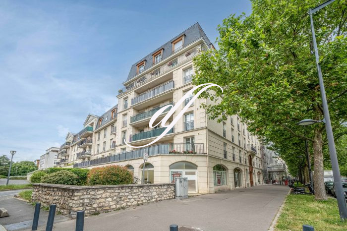 Vente Bureau/Local MAISONS-ALFORT 94700 Val de Marne FRANCE