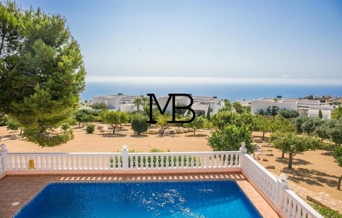 Photo Villa dans le quartier résidentiel de Lirios avec vue sur la mer et piscine privée  à la Cumbre del sol image 21/50
