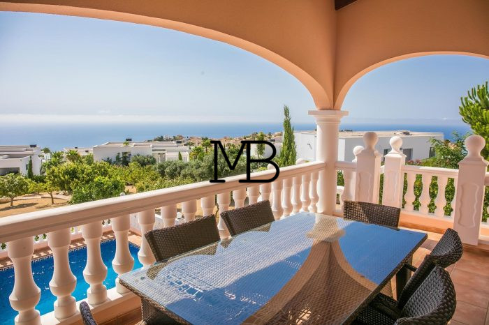 Photo Villa dans le quartier résidentiel de Lirios avec vue sur la mer et piscine privée  à la Cumbre del sol image 26/50