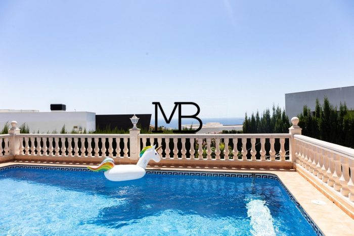 Photo Villa avec une magnifique vue mer, dans le quartier résidentiel de Magnolias et piscine privée à la Cumbre Del Sol. image 36/50