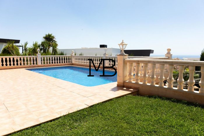 Photo Villa avec une magnifique vue mer, dans le quartier résidentiel de Magnolias et piscine privée à la Cumbre Del Sol. image 37/50