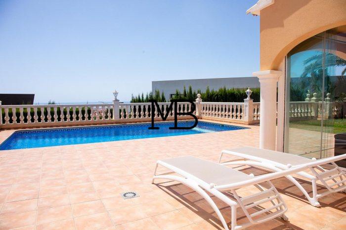 Photo Villa avec une magnifique vue mer, dans le quartier résidentiel de Magnolias et piscine privée à la Cumbre Del Sol. image 49/50