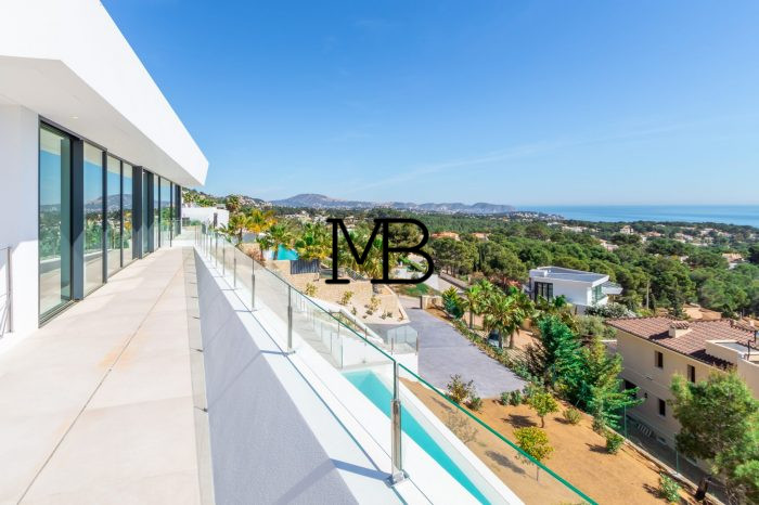 Photo Nouvelle villa moderne en construction de designer exclusive avec vue panoramique sur la mer Méditerranée à Racó de Galeno (Benissa), Costa Blanca. Avec 560 m² construits, ascenseur. image 3/41