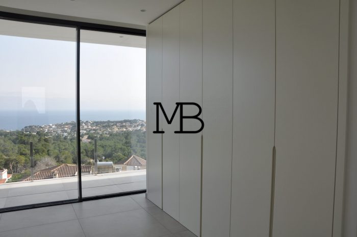 Photo Nouvelle villa moderne en construction de designer exclusive avec vue panoramique sur la mer Méditerranée à Racó de Galeno (Benissa), Costa Blanca. Avec 560 m² construits, ascenseur. image 22/41