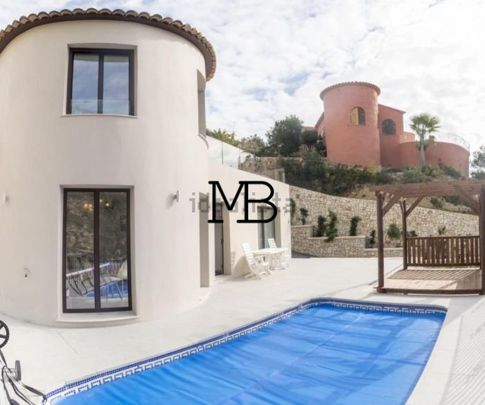 Photo Magnifique Villa rénovée avec piscine privée et garage image 35/50