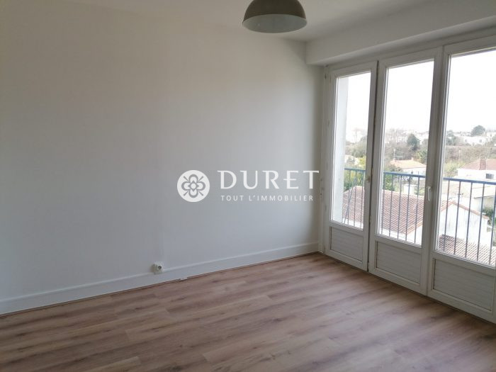 Appartement à vendre, 4 pièces - La Roche-sur-Yon 85000