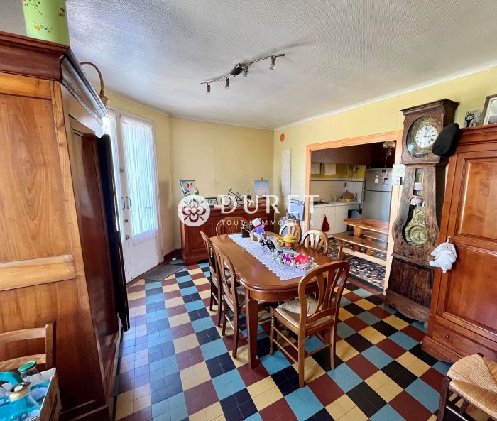 Maison ancienne à vendre, 5 pièces - La Boissière-des-Landes 85430